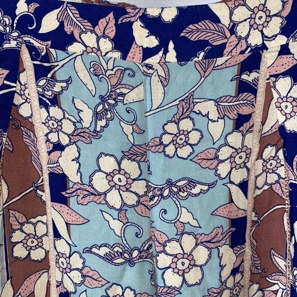 Gypsies & Moondust Wide Leg Palazzo Capris - Picture 3 of 7